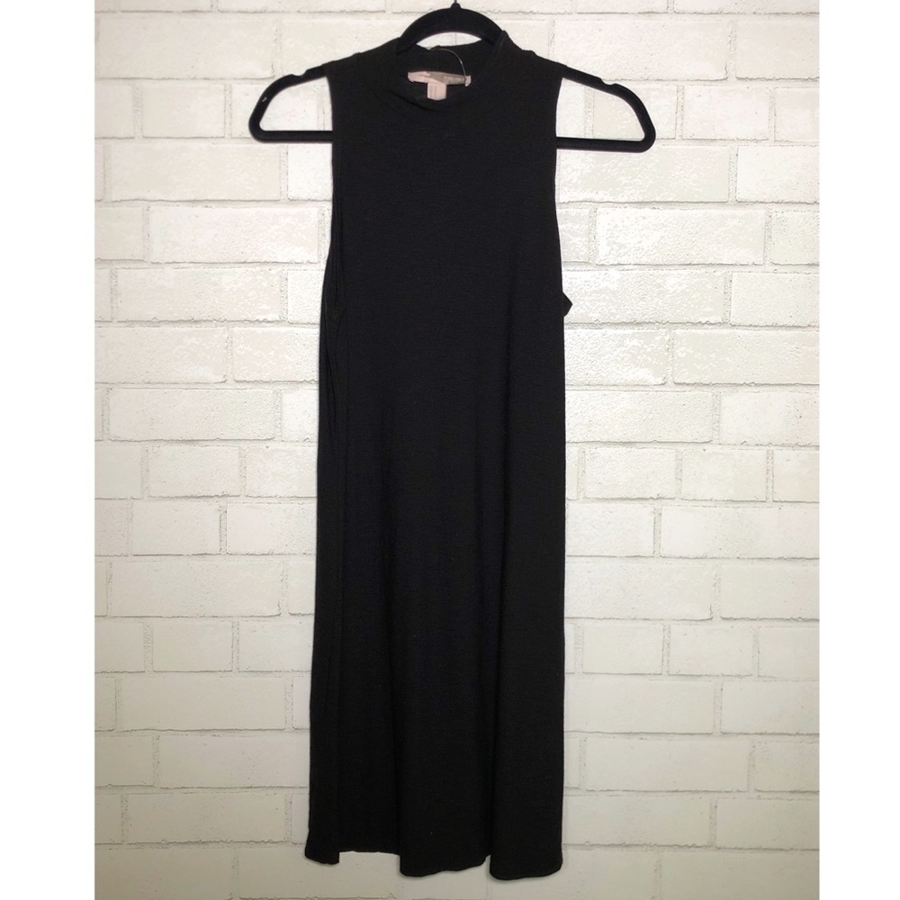 Forever 21 Sleeveless Slub Mock Neck Dress